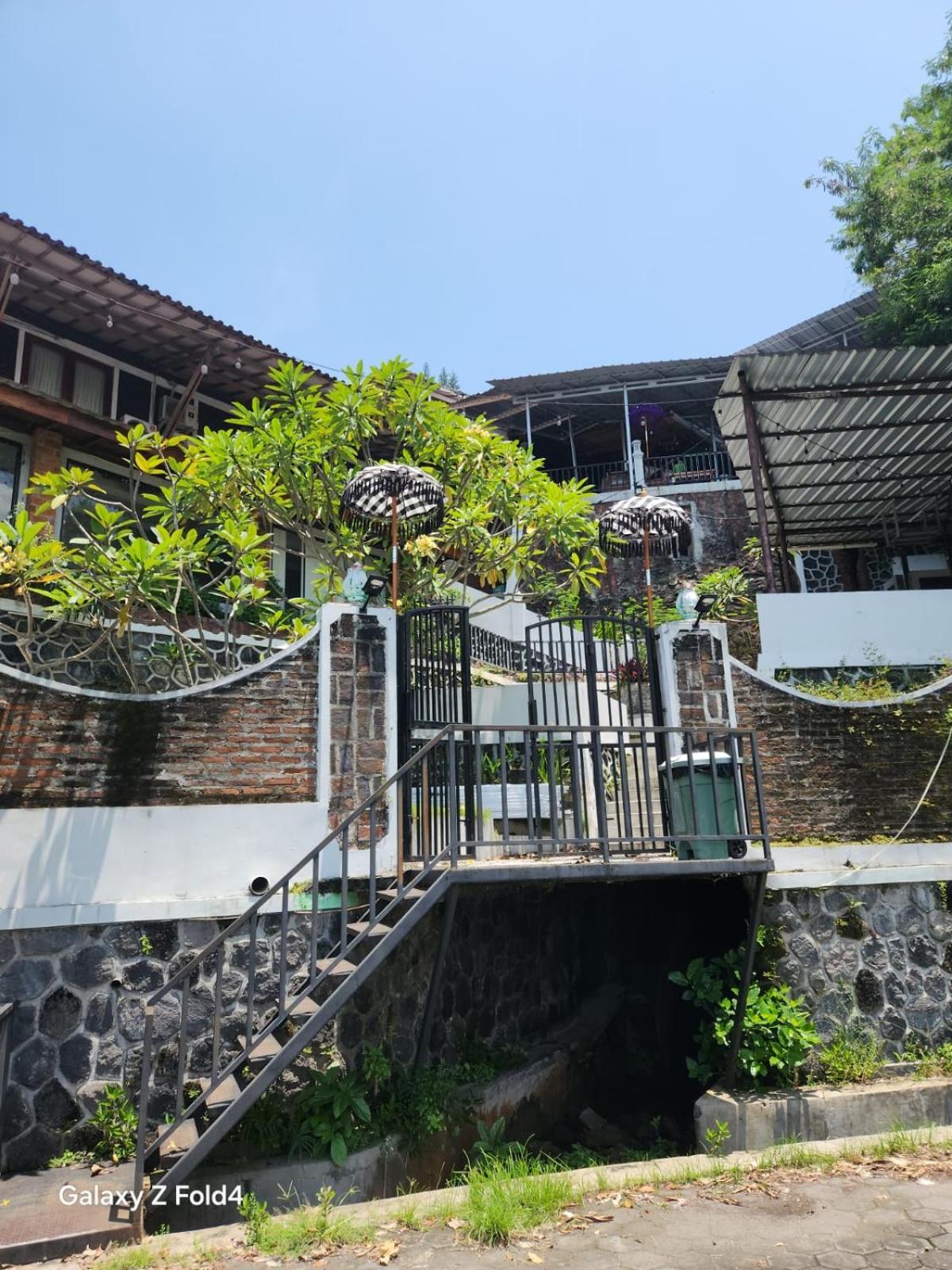 Omah Kenangan At Seven Trumpets Resort Maguwo Екстериор снимка